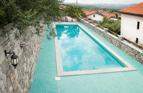 Tomaj House | Scenic Tourist Farm Škerlj: Oceanfront Getaway Awaits