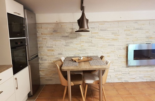 Uzes Apartment | Convenient Stay at Tourist Furniture Near Haribo Museum