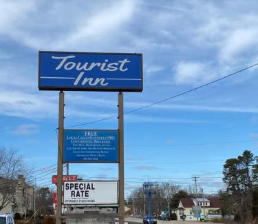 Galloway Hotel | Family-Friendly Stays at Tourist Inn with Top Amenities