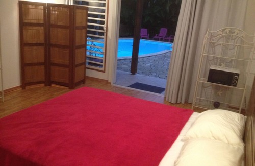 Le Gosier House | Elegant Room for 2-3 with Pool Access and Ocean Views