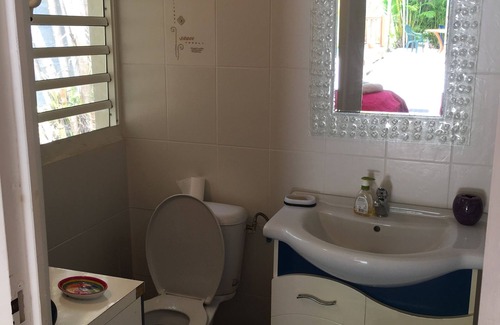 Le Gosier House | Elegant Room for 2-3 with Pool Access and Ocean Views