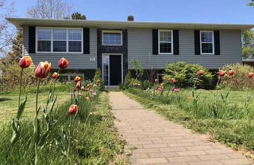 Charlottetown House | Convenient Tourist Unit Near Water, Parks & Downtown
