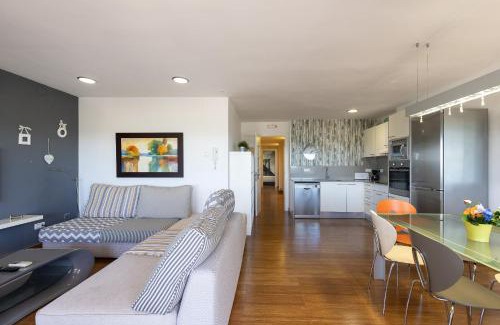 Salou City Centre Apartment | Family-Friendly Retreat at Tous Planet Costa Dorada