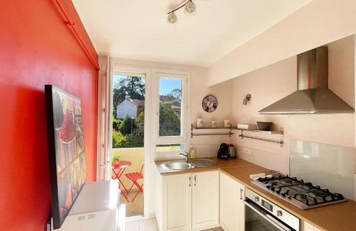 Toulouse East Apartment | Family-Friendly Retreat at Toussaint by Yumē