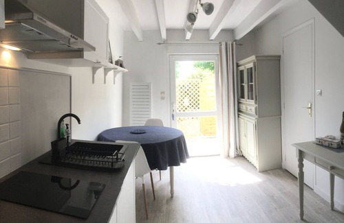 Paimpol House | Explore Paimpol on Foot with Family-Friendly Amenities