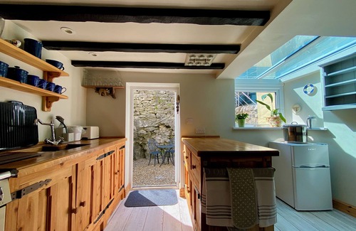 Bonsall Cottage | Experience T’owd Man’s: A Bijou Cottage Retreat