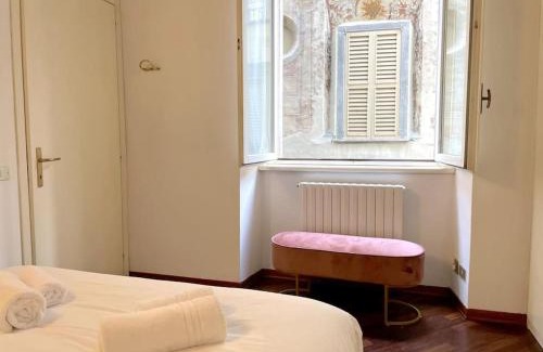 Citta Alta Apartment | Inviting Tower Gombito's Apartment - Guest Rated 9.4/10
