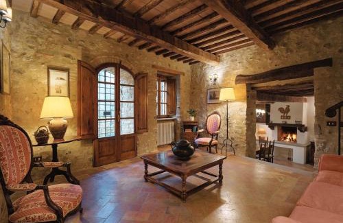 Umbertide House | Exquisite Umbria Retreat with Pool and Family-Friendly Amenities