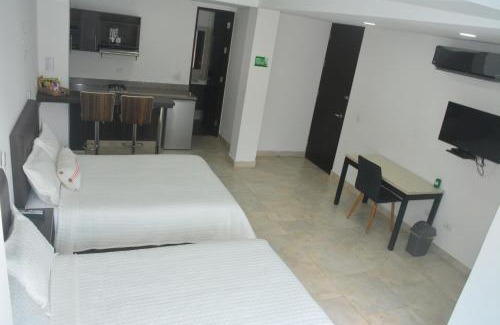 Apartado Apartment | Exceptional Towers100 Aparta Estudios with Breakfast & Hot Tub