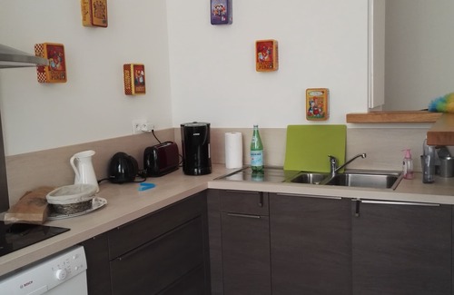 Mont-Dore Apartment | Town Center Apartment: Park and Enjoy a Guest-Rated 9.8