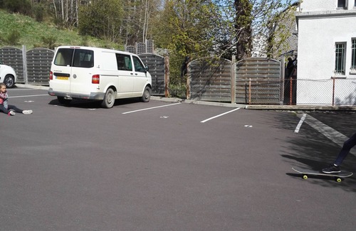 Mont-Dore Apartment | Town Center Apartment: Park and Enjoy a Guest-Rated 9.8