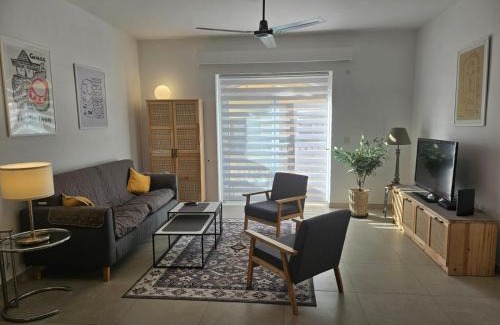 Ghajnsielem Apartment | Town Centre Bright & Spacious apt