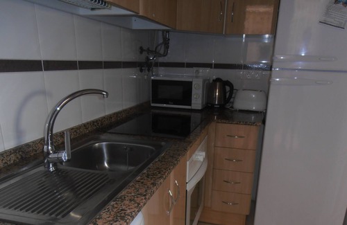 Puerto Marino House | Town House, 2 Bedroom, 2 Bathroom, Air Con, Sat TV, Communal Pool