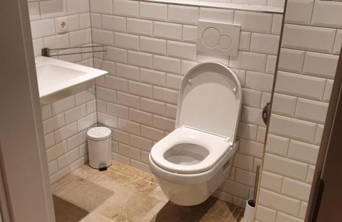 Rosenheim House | Family-Friendly Town House Rosenheim with Kitchen Amenities