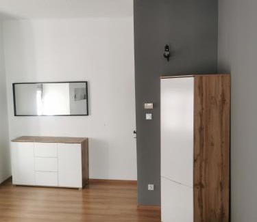 Old Town Apartment | Cozy Town Square Apartment: Guest Rated 9.2, Pet Friendly