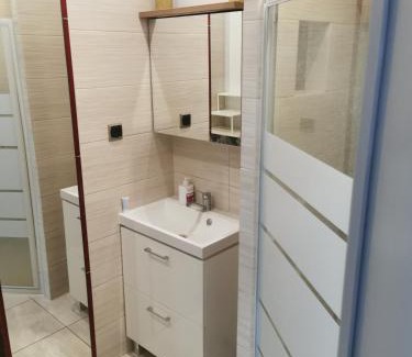 Old Town Apartment | Cozy Town Square Apartment: Guest Rated 9.2, Pet Friendly