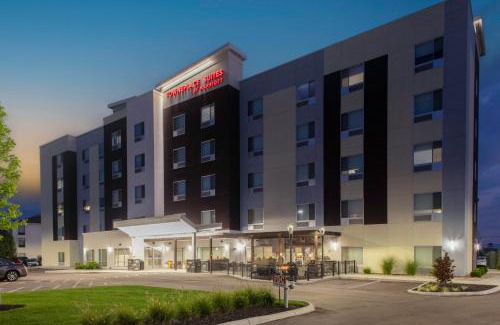 Wilmington Hotel | Pet-Friendly TownePlace Suites with Pool & Ocean View
