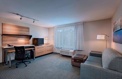 Lakeland Hotel | Convenient TownePlace Suites by Marriott Lakeland Awaits