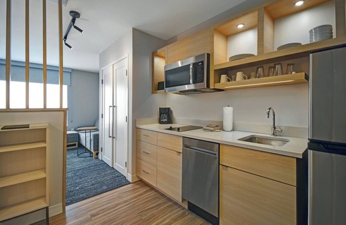North Westport Hotel | Welcoming TownePlace Suites by Marriott Westport - Top Amenities