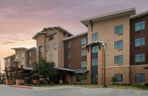 Carlsbad Hotel | Inviting TownePlace Suites by Marriott Carlsbad with Pool