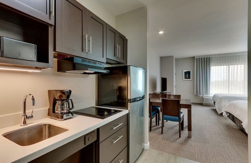 North Shore Hotel | Discover TownePlace Suites by Marriott Houston I-10 East