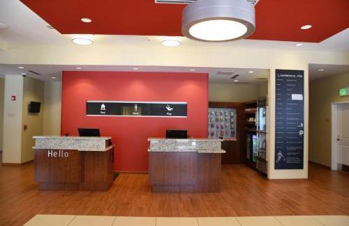 Lawrence Hotel | Pet-Friendly Retreat at TownePlace Suites Lawrence Downtown