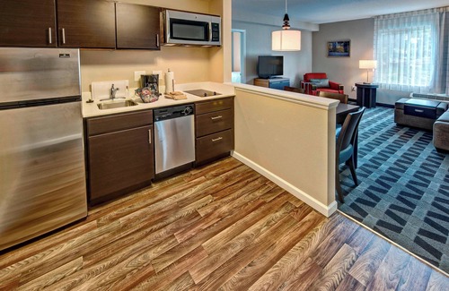 Auburn Hotel | Explore the TownePlace Suites by Marriott Auburn Area