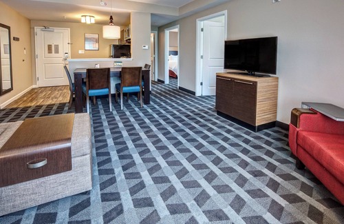 Auburn Hotel | Explore the TownePlace Suites by Marriott Auburn Area