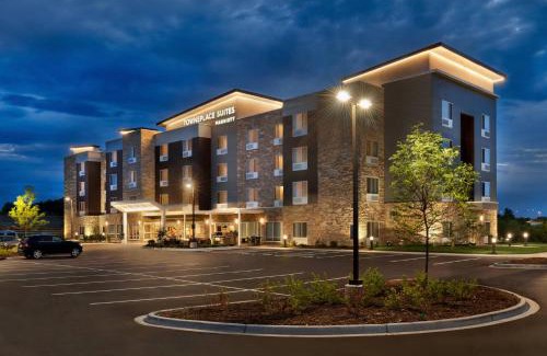 Grafton Hotel | Pet-Friendly TownePlace Suites in Milwaukee Grafton