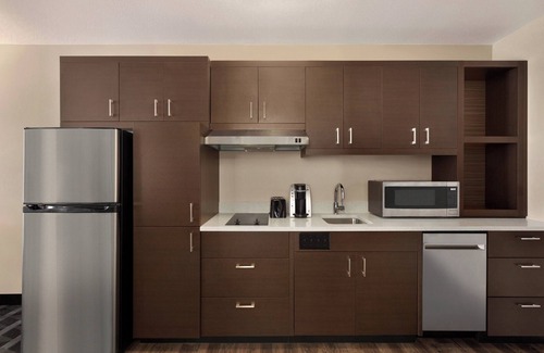 Marion Hotel | Highly Rated TownePlace Suites: Pool, Breakfast & Family Friendly