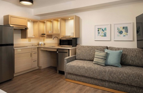 Milpitas Hotel | Discover Towneplace Suites by Marriott Milpitas: Family-Friendly Retreat