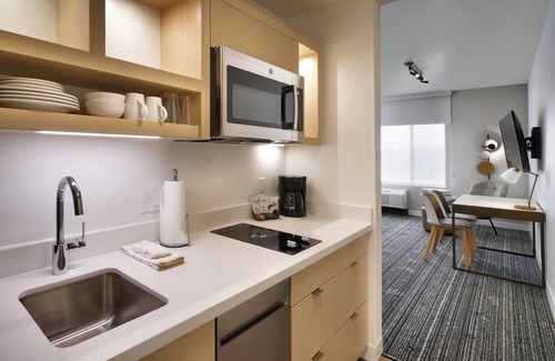 Murray Hotel | Discover TownePlace Suites by Marriott Salt Lake City Murray