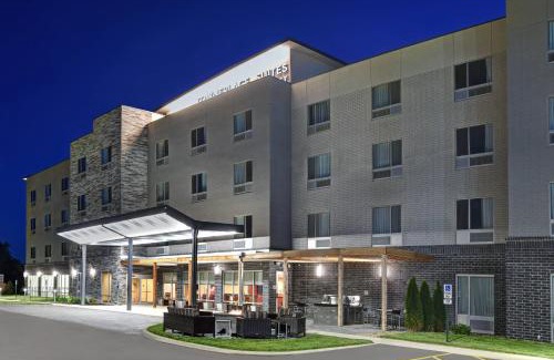 Lima Hotel | Pet-Friendly Escapes at TownePlace Suites by Marriott Lima