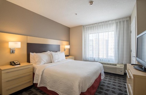 Bonneville Hotel | Discover TownePlace Suites by Marriott Provo Orem