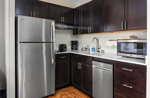 Legacy Park Hotel | Convenient TownePlace Suites by Marriott in Dallas Plano