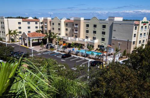 Boynton Beach Hotel | Pet-Friendly Retreat at TownePlace Suites Boynton Beach