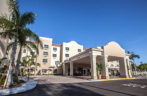Boynton Beach Hotel | Pet-Friendly Retreat at TownePlace Suites Boynton Beach