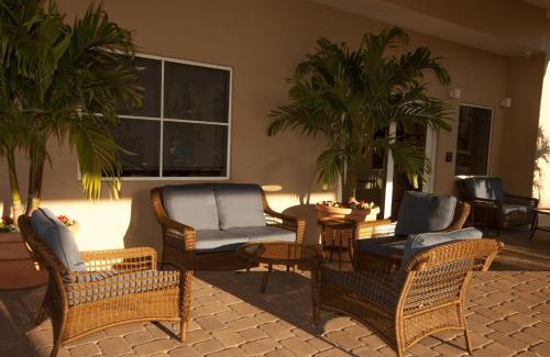 Boynton Beach Hotel | Pet-Friendly Retreat at TownePlace Suites Boynton Beach