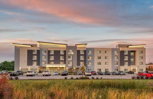 West Newton Hotel | Relax at TownePlace Suites by Marriott Indianapolis Airport