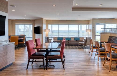 West Newton Hotel | Relax at TownePlace Suites by Marriott Indianapolis Airport