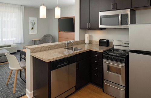 Ridgeland Hotel | Inviting TownePlace Suites in Jackson Ridgeland - Family Friendly