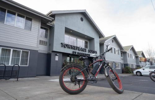 Southern Crossing Hotel | Discover TownePlace Suites Old Mill District, Bend Near Mt Bachelor
