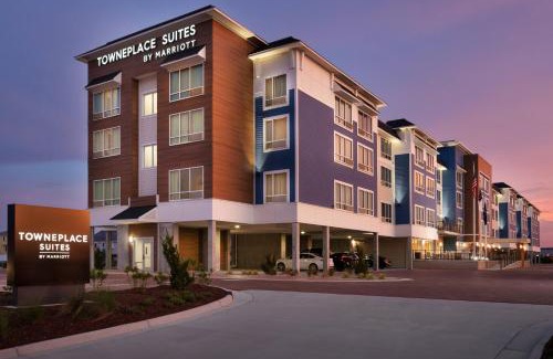 Kill Devil Hills Hotel | Relax at TownePlace Suites with Oceanfront Views in Kill Devil Hills