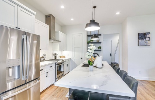 OST - South Union House | Townhome 3 Mi to Texas Med Ctr & Hermann Park