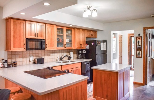 Inlet House | Relaxing Townhome C5 with Oceanfront & Pool Access