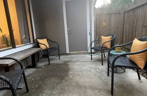 Parker Lane House | Convenient Townhome with Private Garage Near Downtown