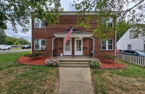 Boardman Apartment | Townhouse at 99
