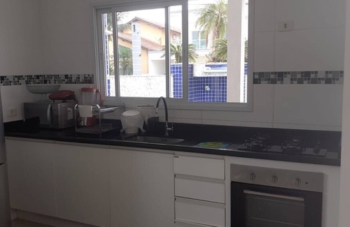 Morada da Praia House | Prime Townhouse Beach: Wifi, Pool & Oceanfront Suites