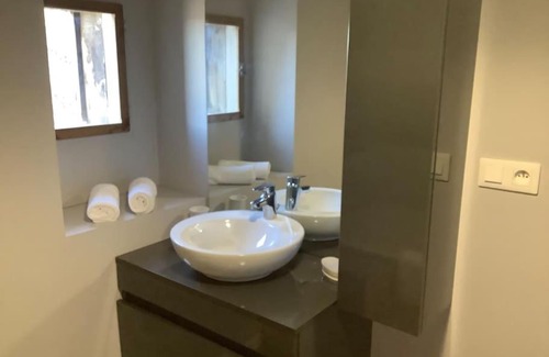 Mur-de-Barrez House | Discover the Pet-Friendly Townhouse in Mur de Barrez