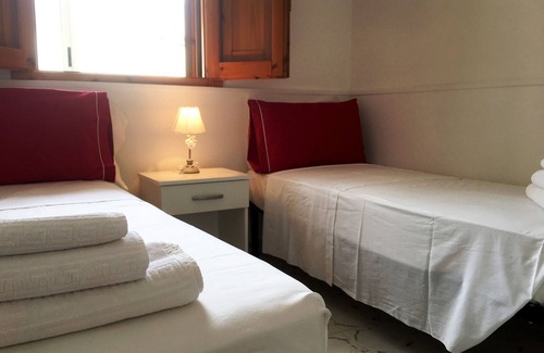 Roca Vecchia House | Cozy Townhouse in Roca Vecchia, Steps from the Beach